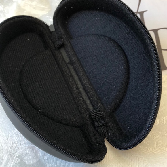 NWT Coach VIP Gift Sunglasses - Picture 5 of 9